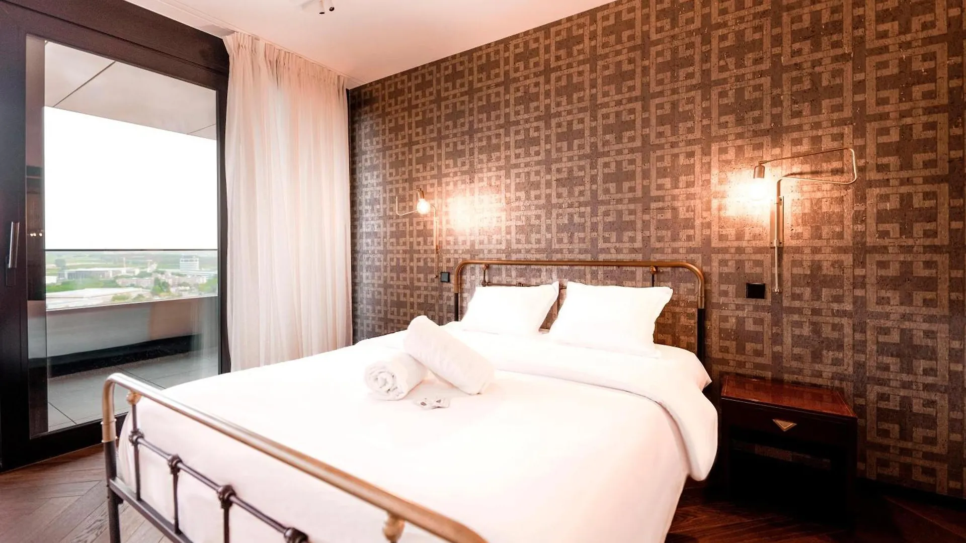 Sky21 Lux Stay With Pool, Gym, Spa & City Views 卢森堡 卢森堡